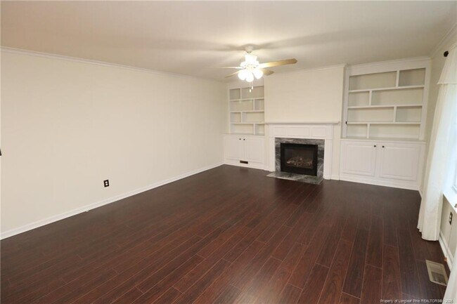 Building Photo - 2114 Frissell Ave