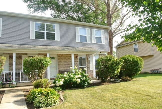 Primary Photo - 118 Colonial Pkwy