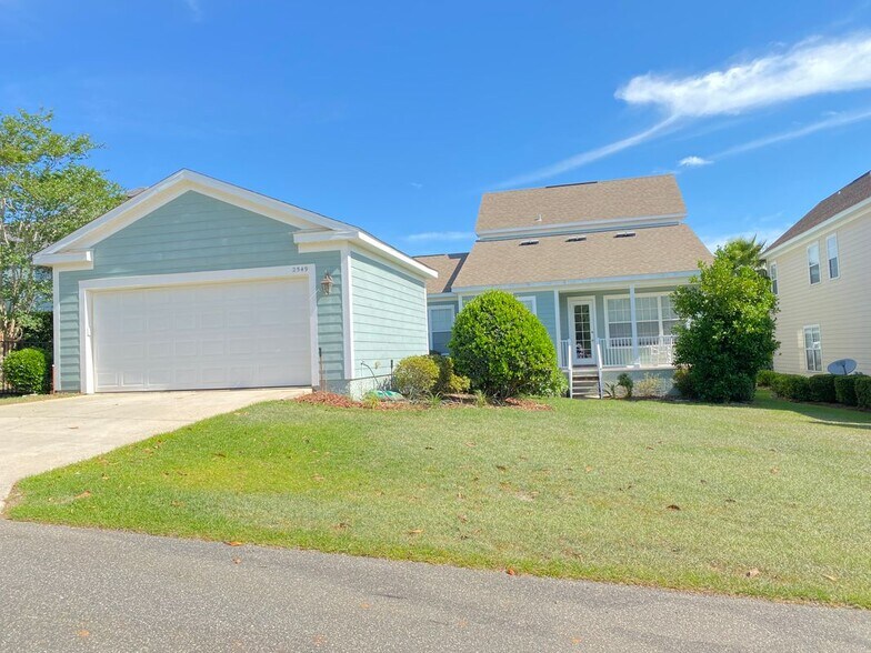 Building Photo - 2549 Twain Dr