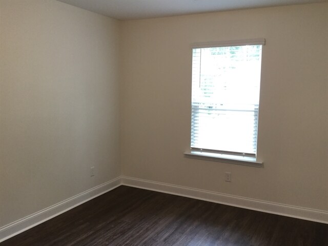 Building Photo - 166 Sweetgum Drive