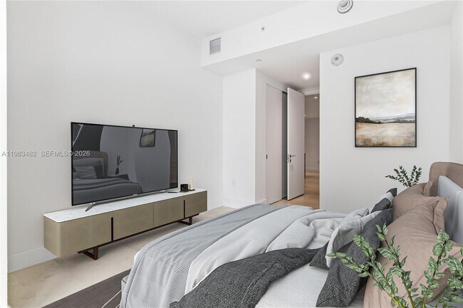 Building Photo - 700 NE 26th Terrace