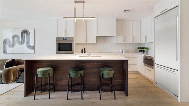 Building Photo - 20 Kinmonth Rd