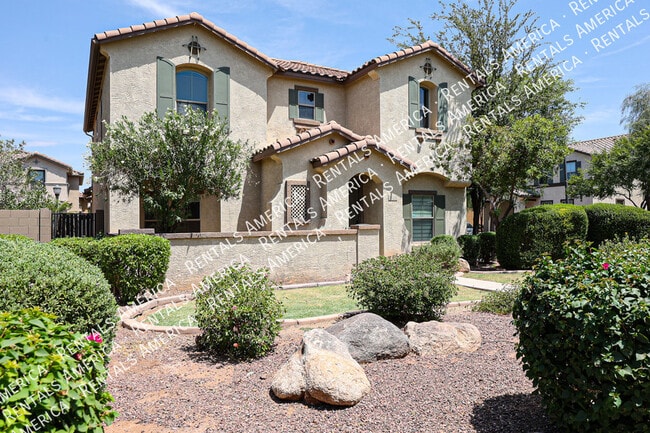 Building Photo - 1074 S Hawk Ln