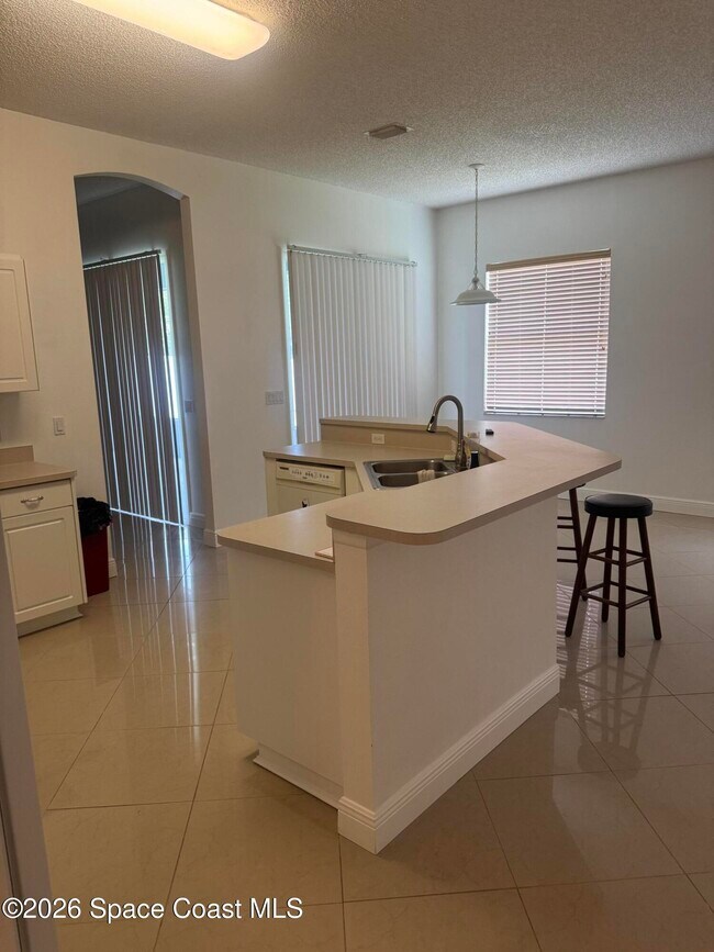 Building Photo - 3315 Casi Dr