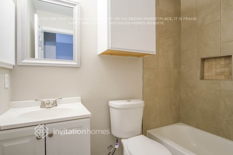 Building Photo - 17801 Powder Creek Dr