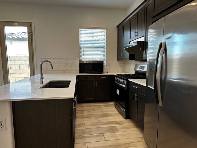 Building Photo - ALL UTILITIES INCLUDED CHANDLER CASITA W/ 1 CAR SEPERATE GARAGE ALMOST BRAND NEW