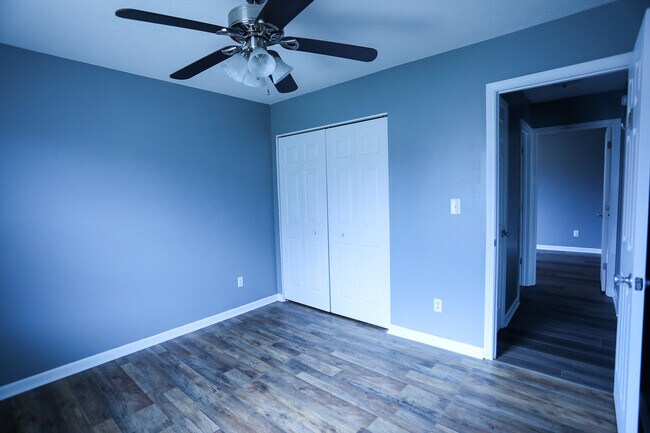 Building Photo - 209 Elkhorn Green Pl
