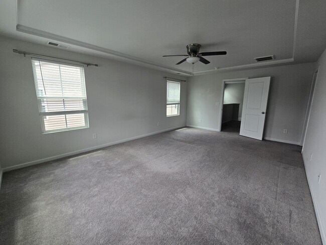 Building Photo - 6318 Arpeggio Pl