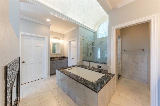 Building Photo - 1619 Pheasant Ln