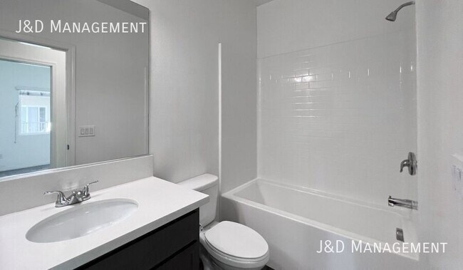 Building Photo - 8123 Cascio Ct