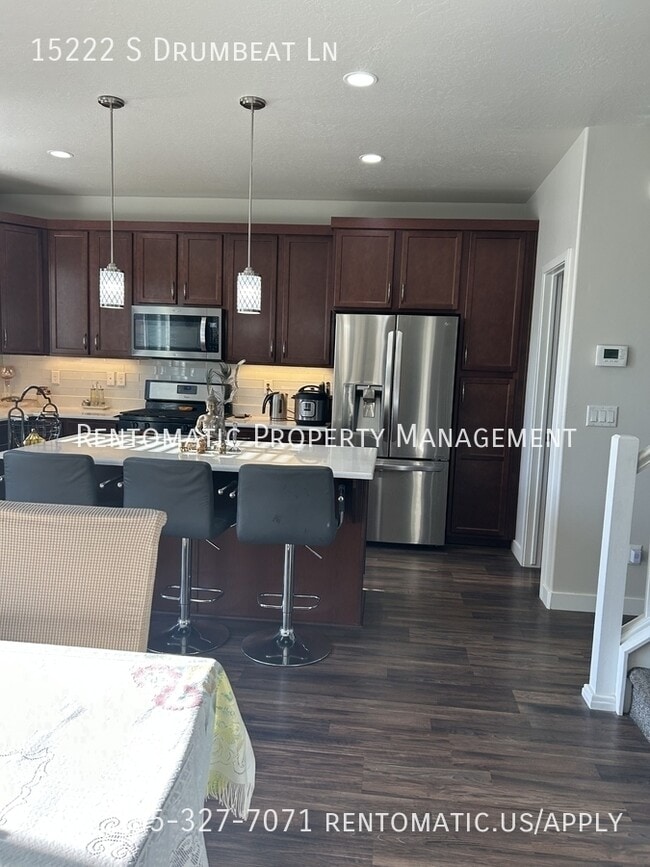 Building Photo - 15222 Drumbeat Ln