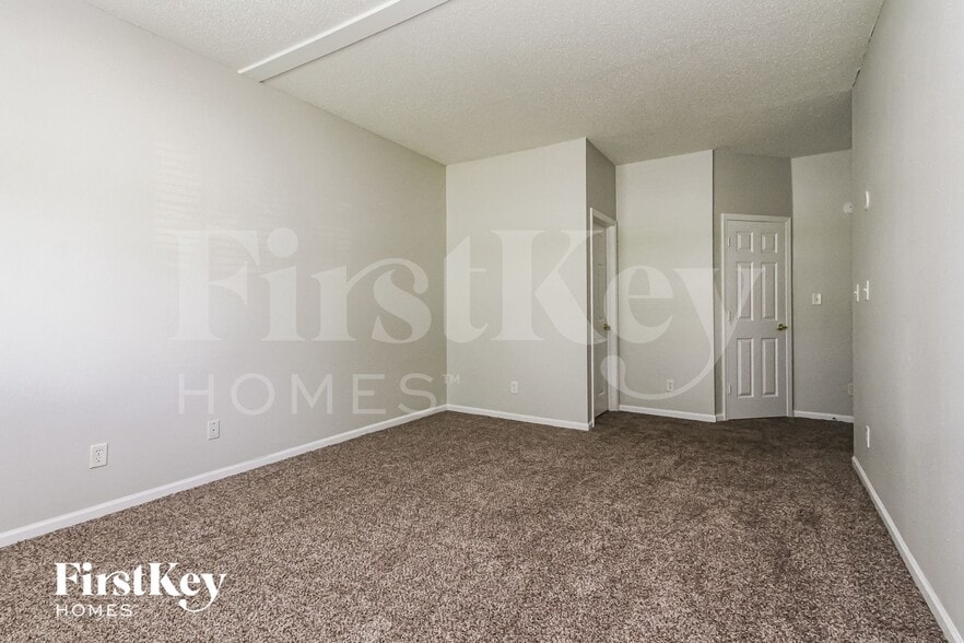 Building Photo - 5746 Dollar Forge Dr