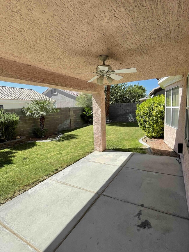Building Photo - 8609 Highland View