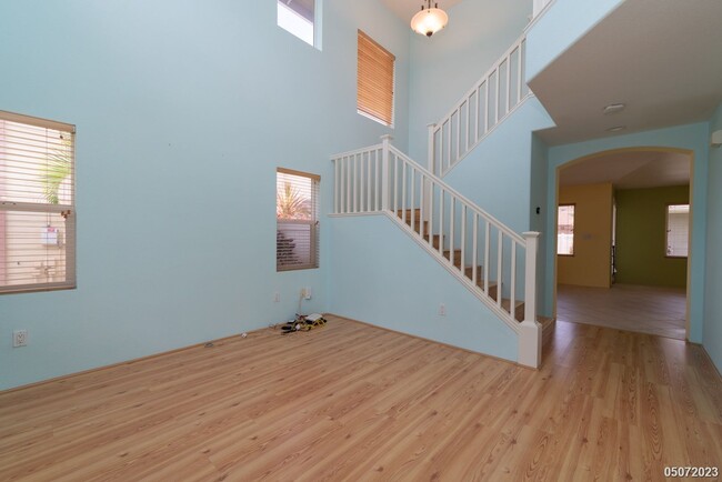 Building Photo - CENTRAL AC 4BR 3BA HOUSE IN OCEAN POINTE w...