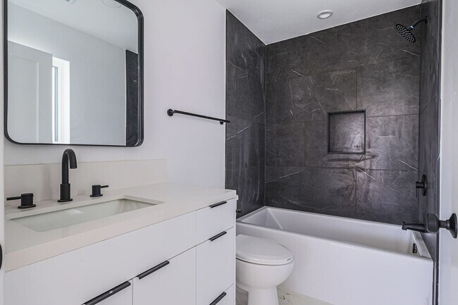 Building Photo - New Construction Townhome | 3 Bed + 3 Bath...