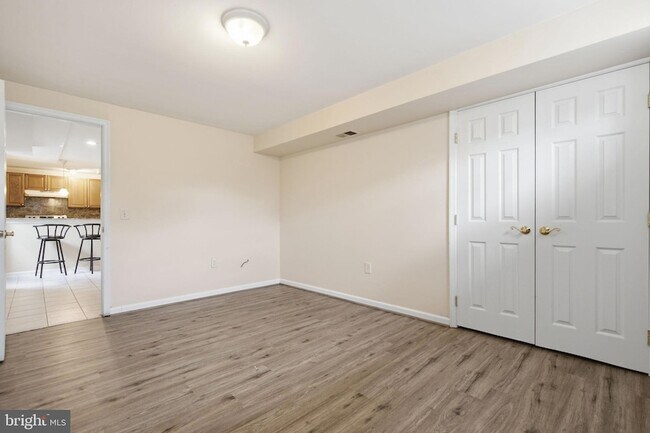 Building Photo - 10205 Balsamwood Dr