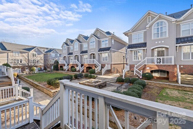 Building Photo - 853 Clarkson Mill Ct
