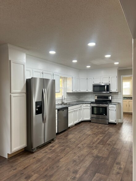 Kitchen - 4482 Grace Chapel Rd