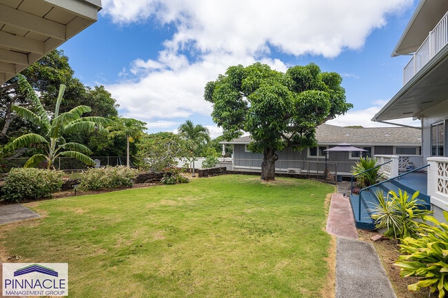 Building Photo - 99-127 Waipao Pl