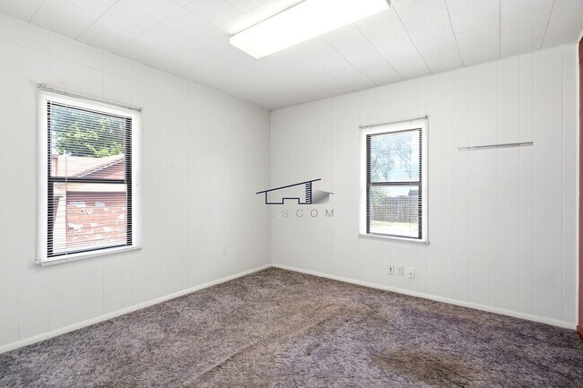 Building Photo - 1718 W 3300 S
