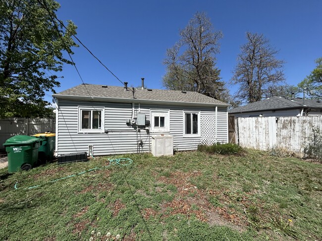 Building Photo - 1150 Beeler St