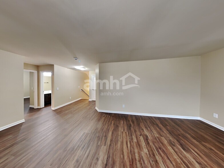 Building Photo - 407 Dunnwood Ct