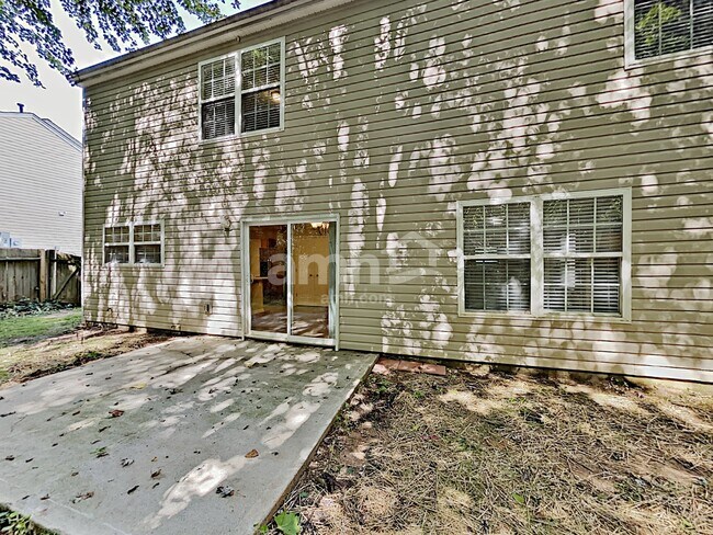 Building Photo - 315 Westminster Dr