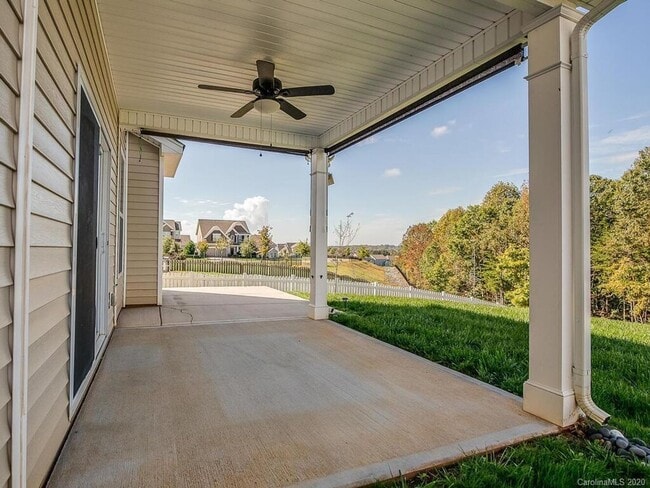 Building Photo - Charming 4 beds 2.5 baths Home in Berewick!