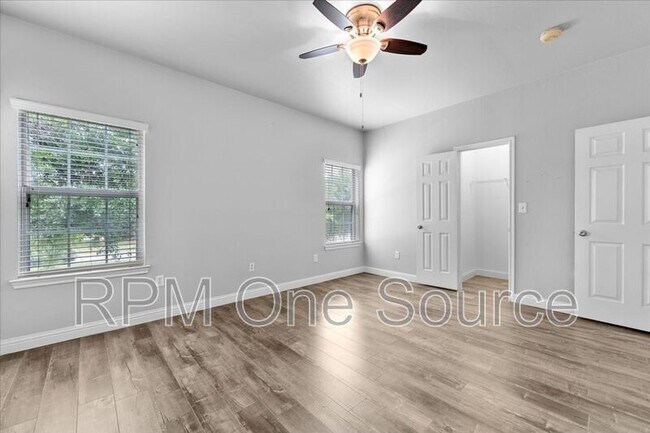 Building Photo - 2601 Preston Rd