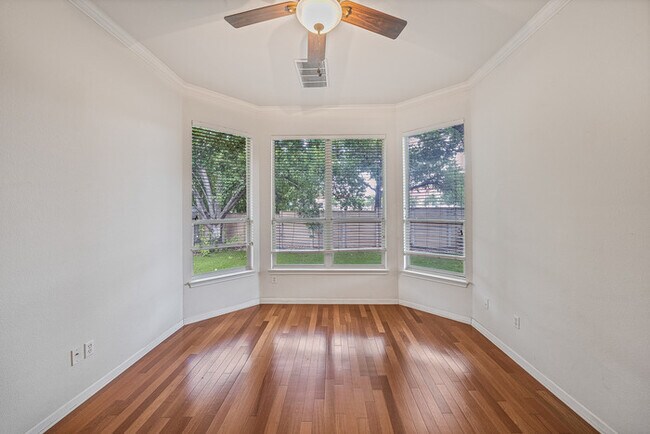 Building Photo - 1804 Montana Sky Dr