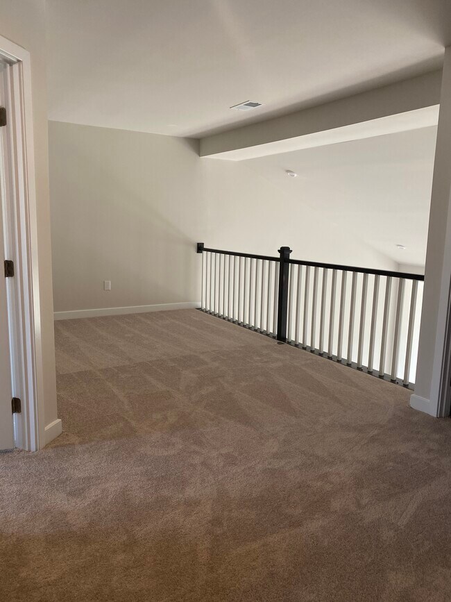 Building Photo - 18034 Seaview Ln