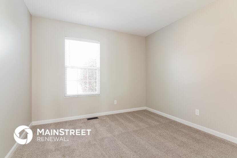 Building Photo - 3064 Laurel Village Cir