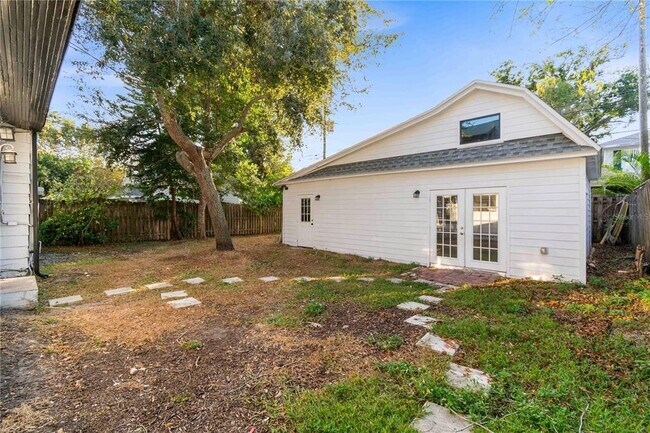 Building Photo - 2302 12th St N