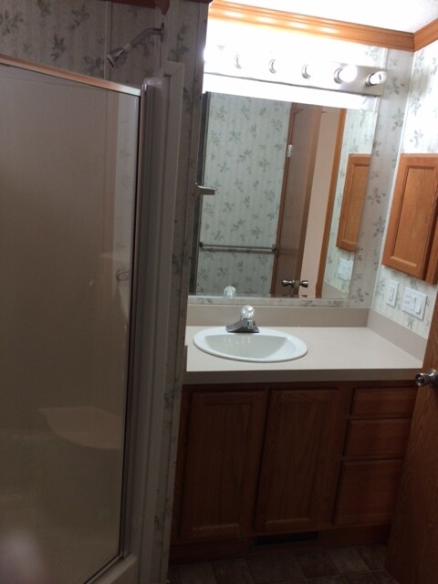 Building Photo - 4543 Montego Ave