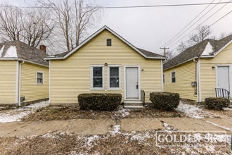 Building Photo - 615 S Mound St