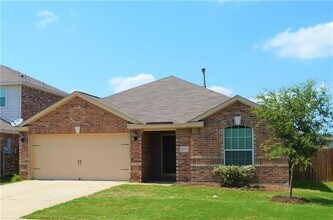 Building Photo - 2037 Fairview Dr