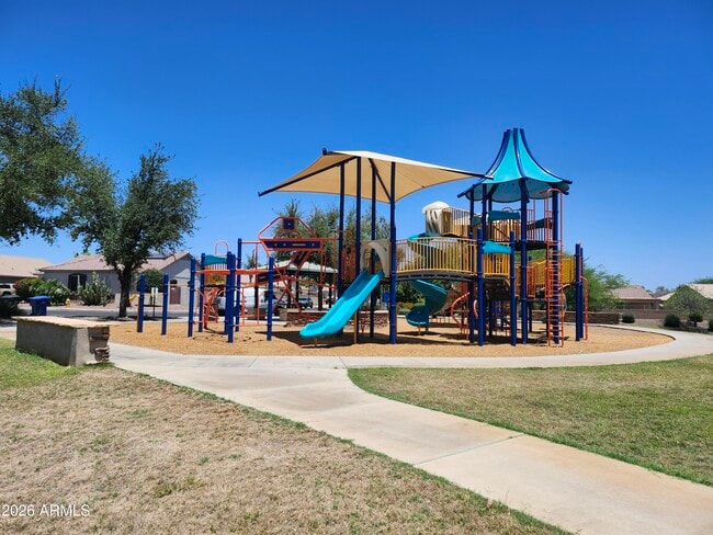 Building Photo - 17938 W Port Royale Ln