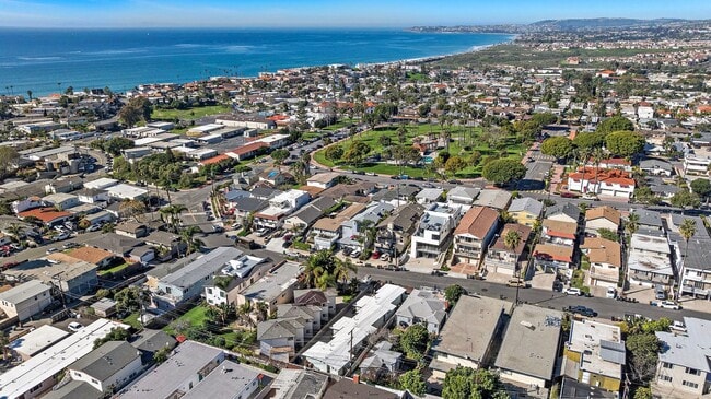 Building Photo - 139 W Canada