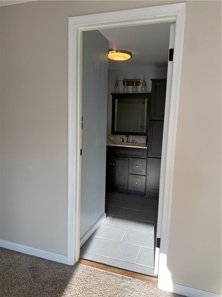 Building Photo - 200 Post Rd