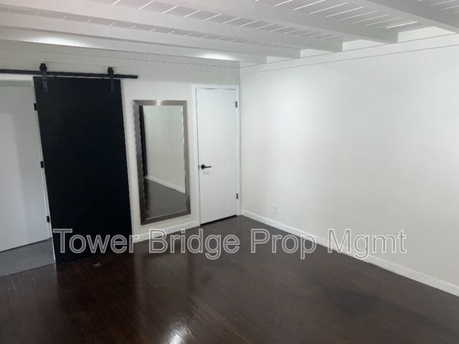 Building Photo - 5724 Callister Ave