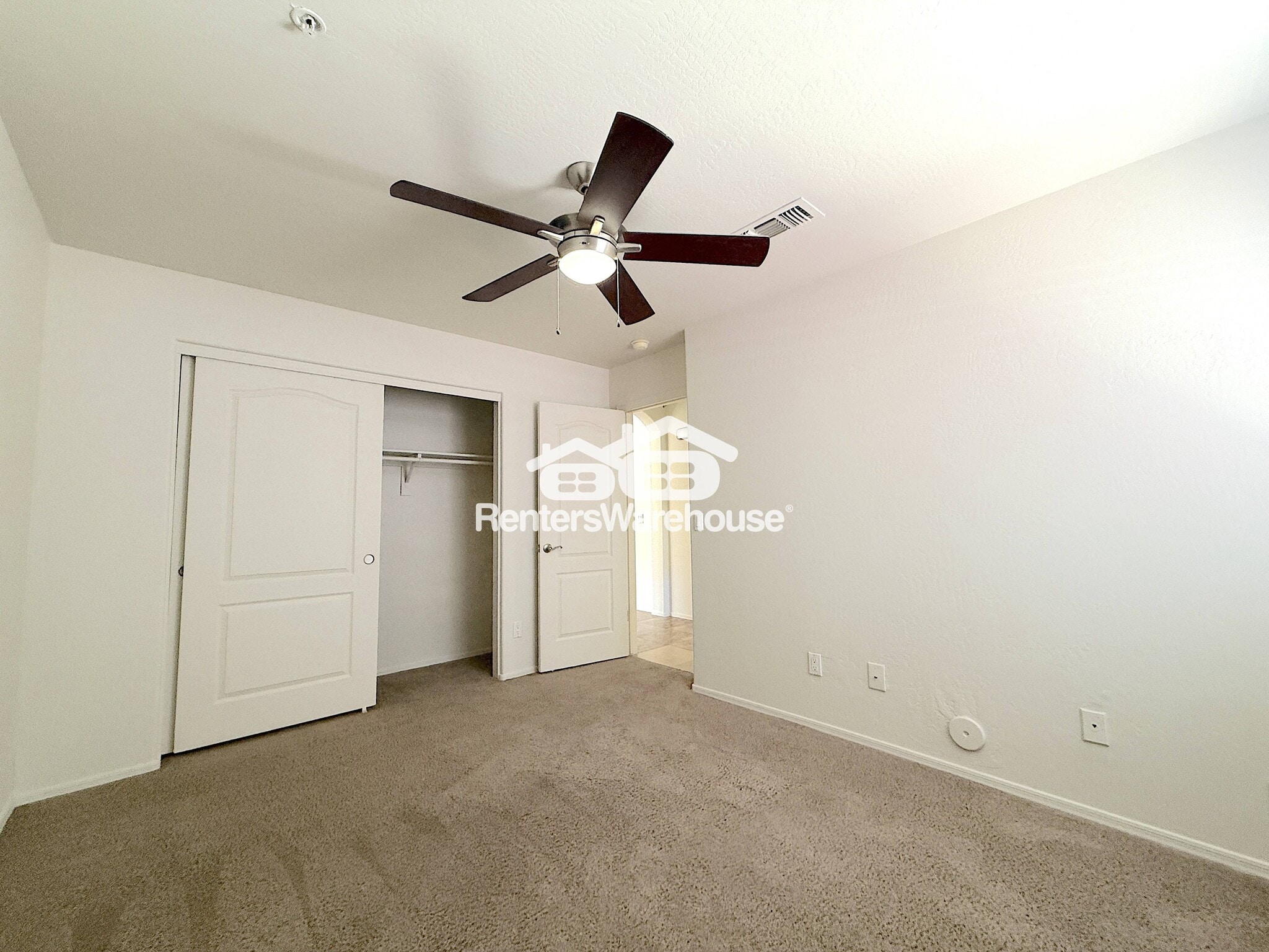 Building Photo - 8757 E Avalon Dr