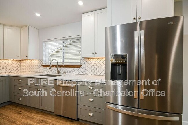 Building Photo - 102 Baldwin Ln