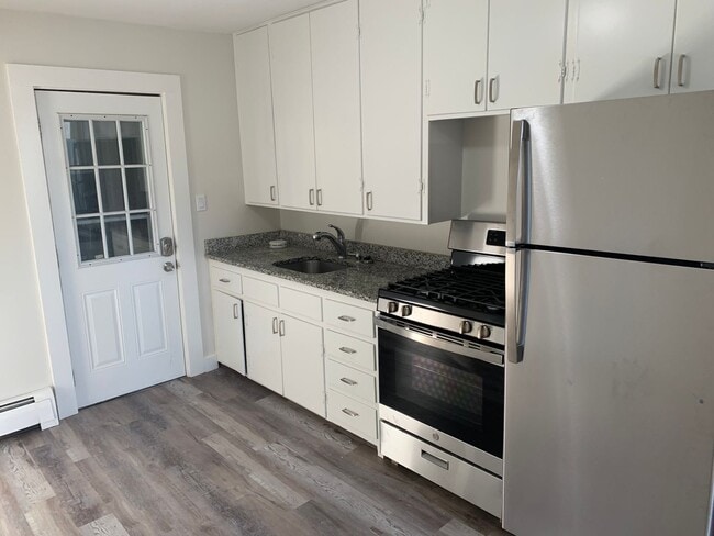 Building Photo - 38 Summer St