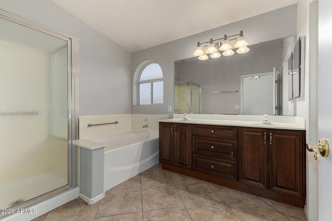 Building Photo - 11517 W Gecko Ct