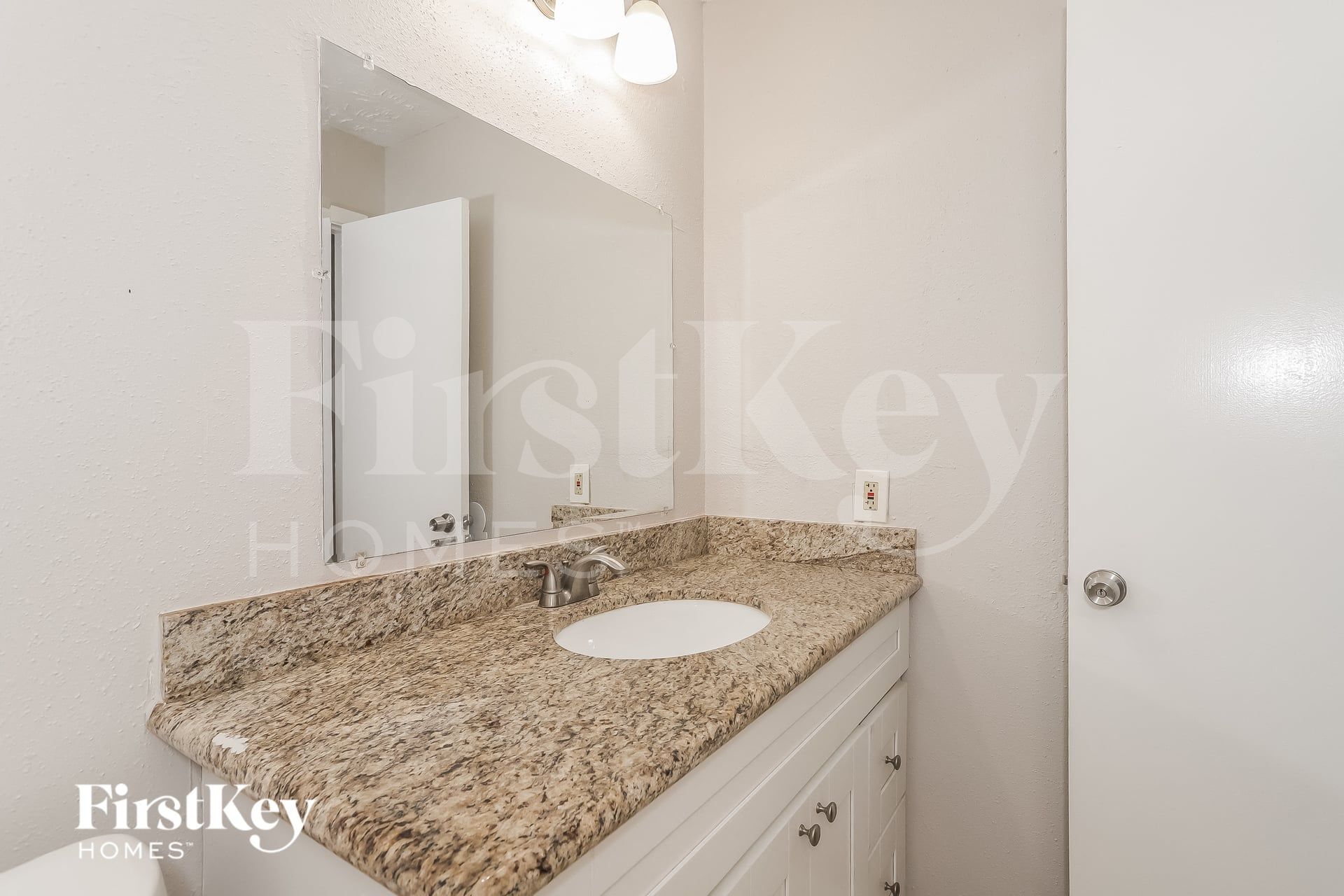 Building Photo - 20239 Misty Pines Dr