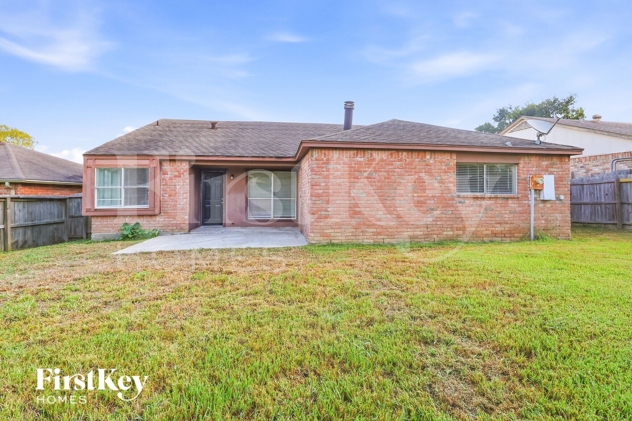 Building Photo - 13223 Lake Breeze Ln