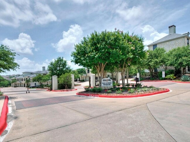 Building Photo - 7701 Rialto Blvd