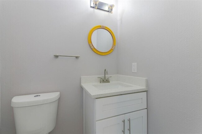 Building Photo - 3605 Barberry Dr