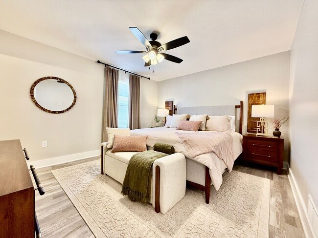 Building Photo - 5 Bed 3 Bath Home With Hot Tub In West Chester, OH