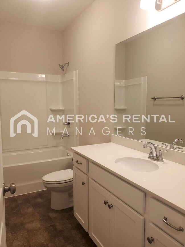 Building Photo - DEPOSIT PENDING! Home for Rent in Clanton, AL.. Available to View Now!!!